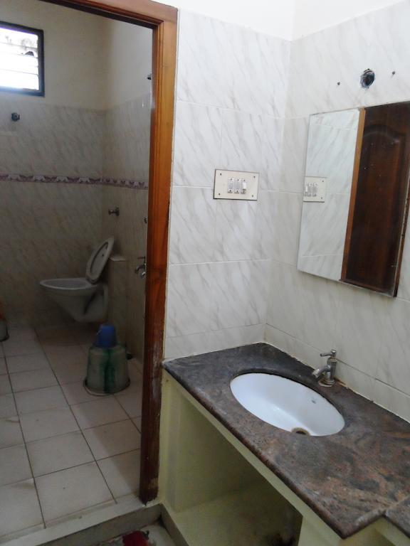 Hotel Sunilkrishna Tirupati Ruang foto